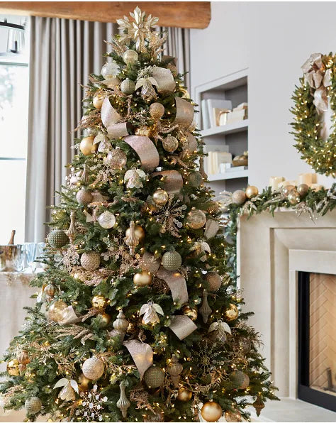 Winter Green™ Signature Christmas Tree